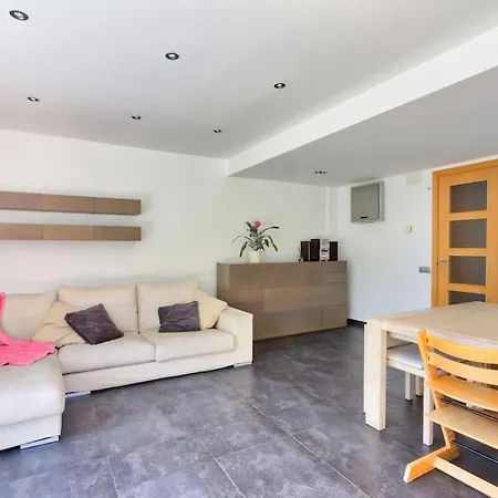 Sunny House سيدجيس