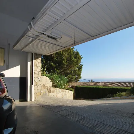 Sunny House * Cabrils