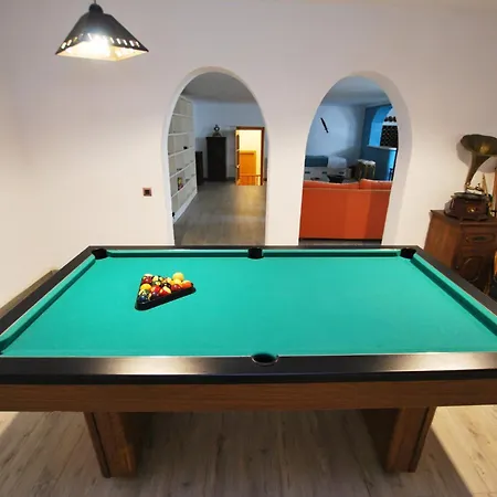 Apartment Sunny House *