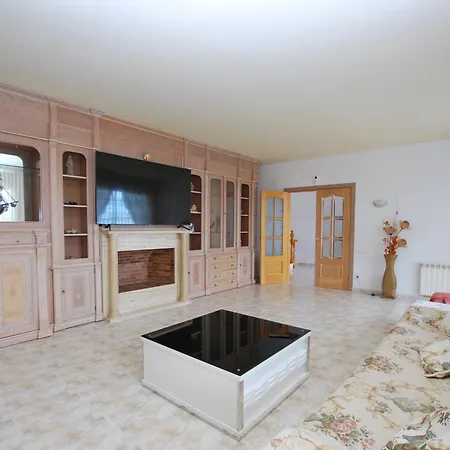Sunny House Apartment *